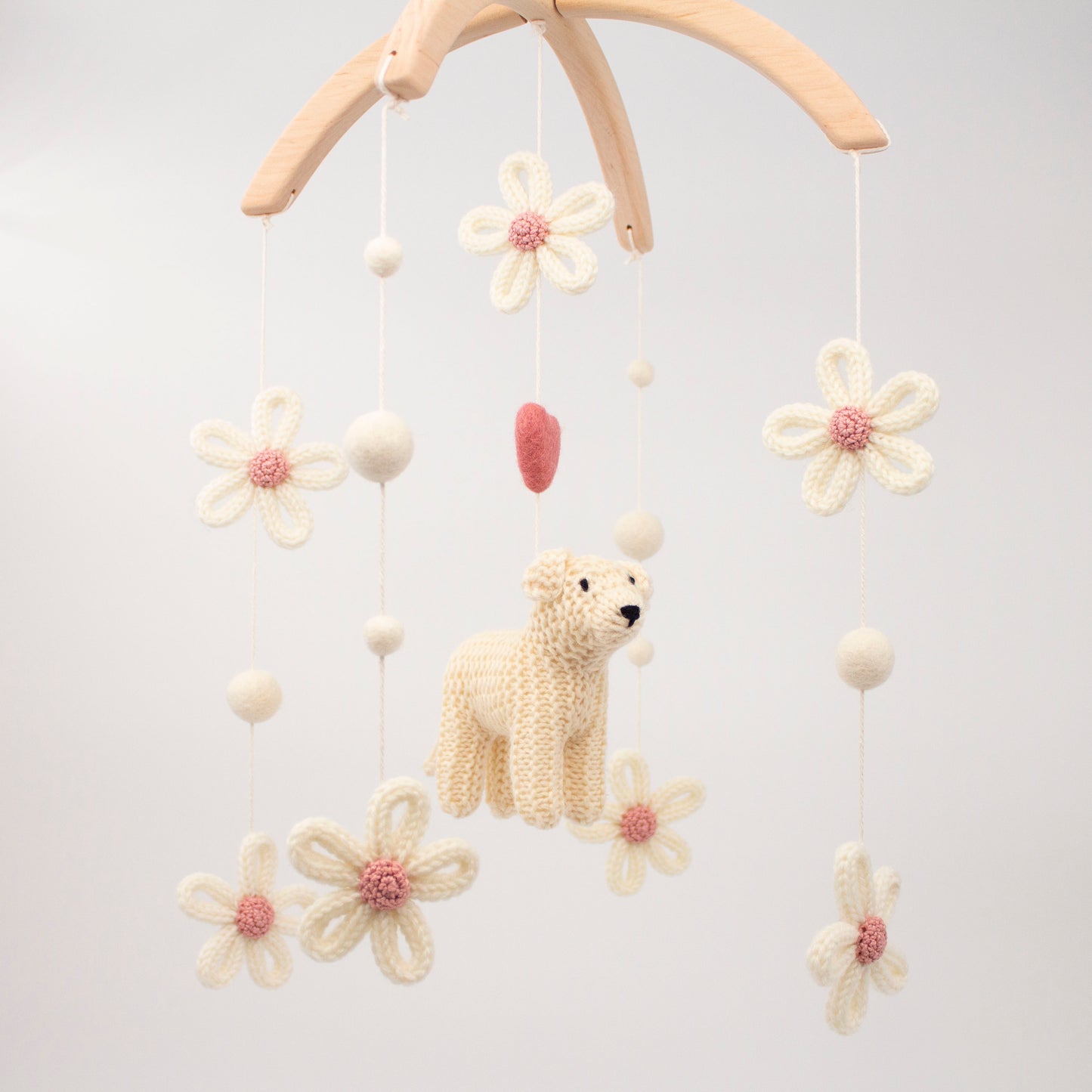 English cream golden retriever & flowers nursery mobile