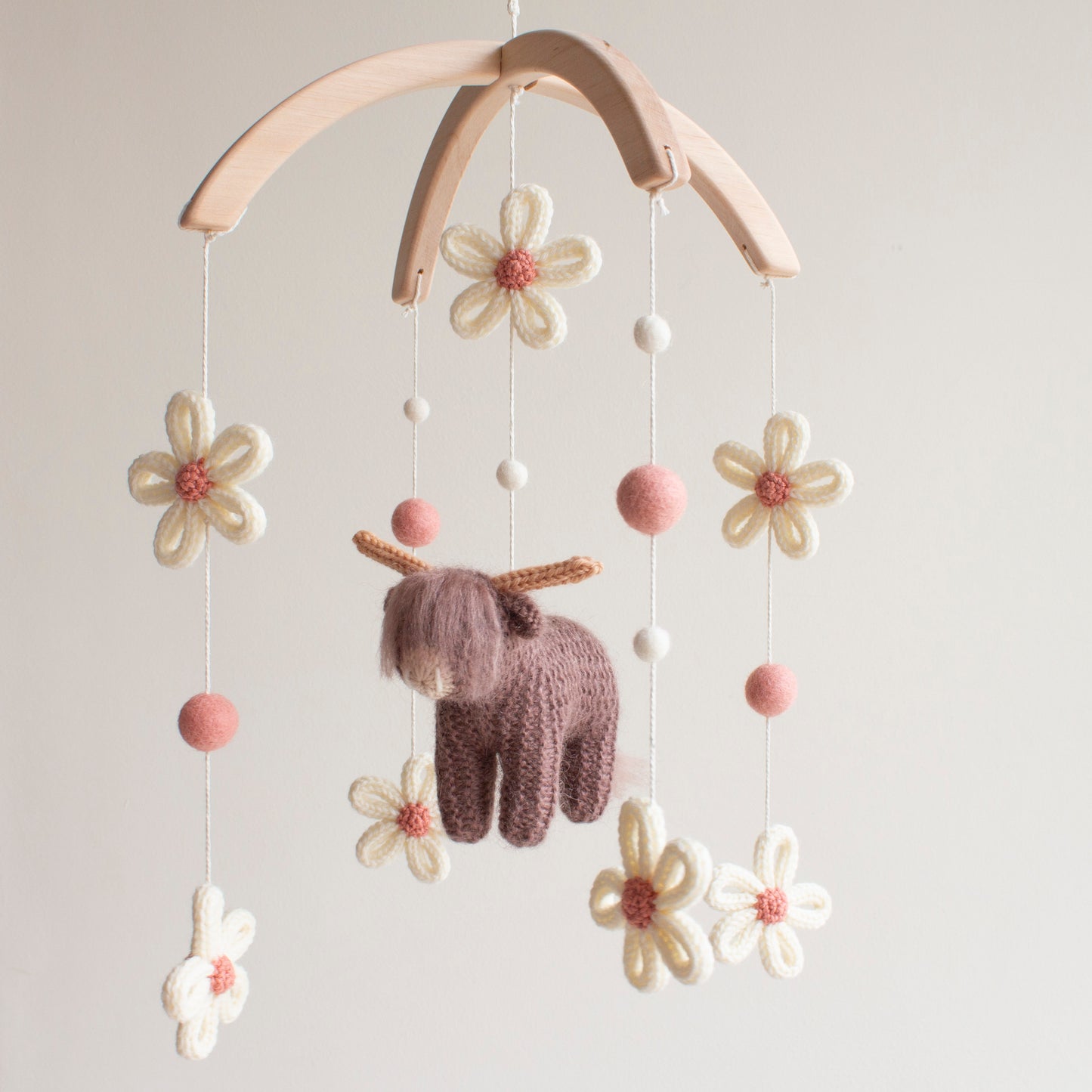 Floral Cow baby mobile - Daisy farm nursery decor in cocoa & pink - Highland cow cot mobile