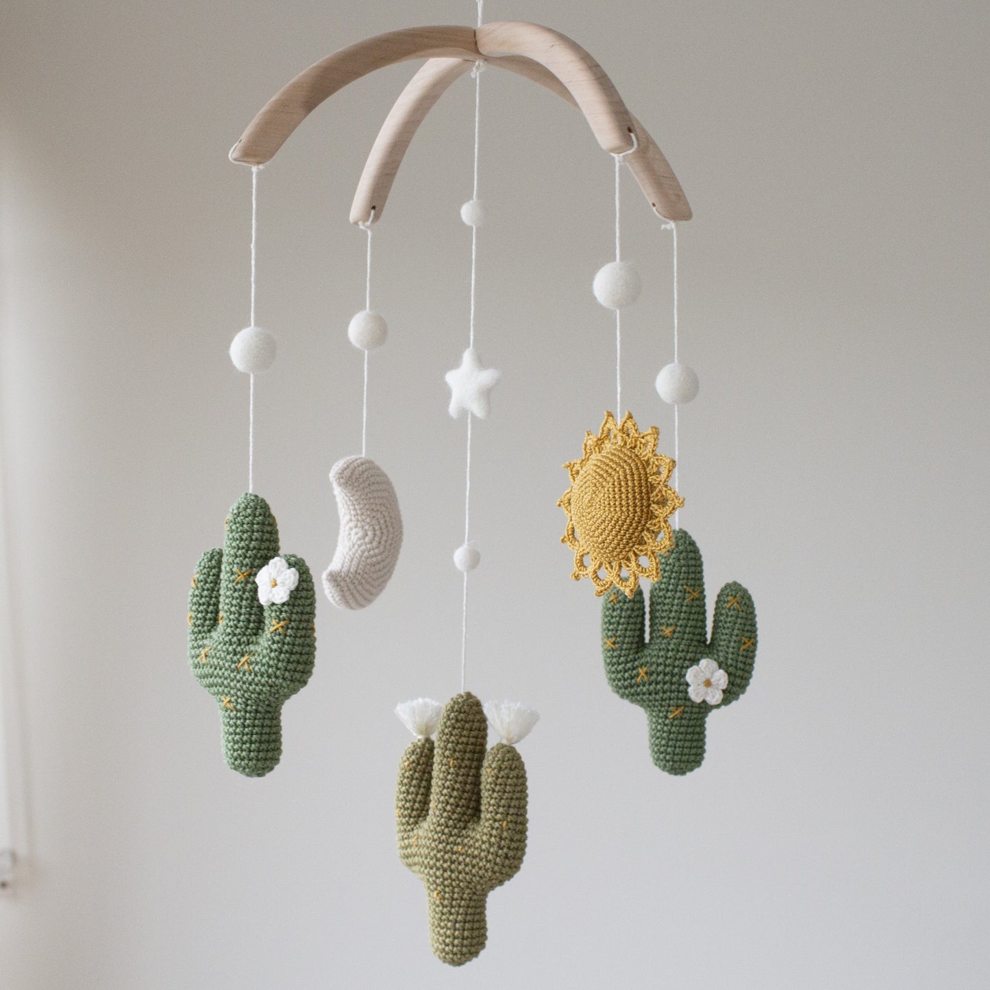 Cactuses baby mobile - Desert nursery decor