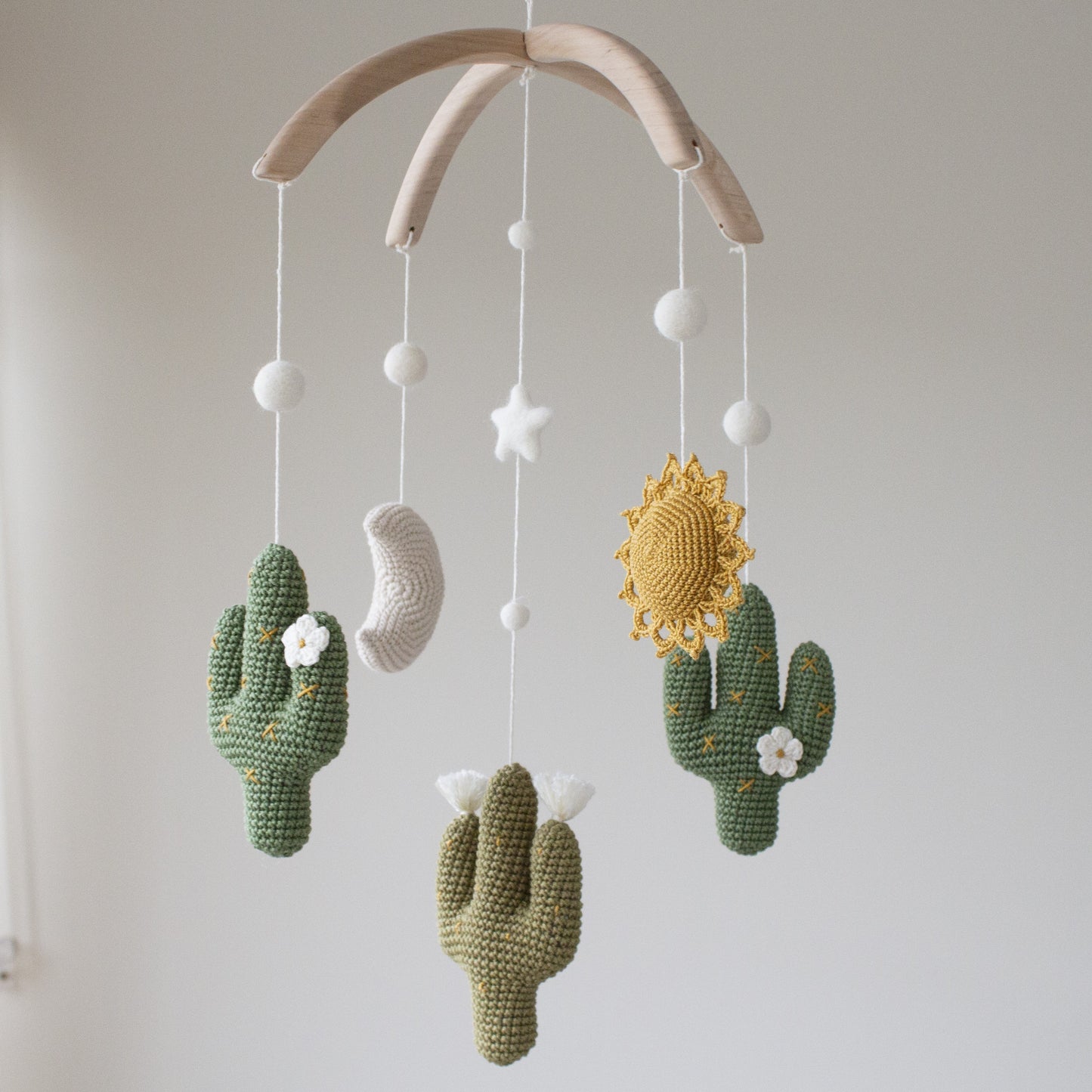 Green cactuses mobile