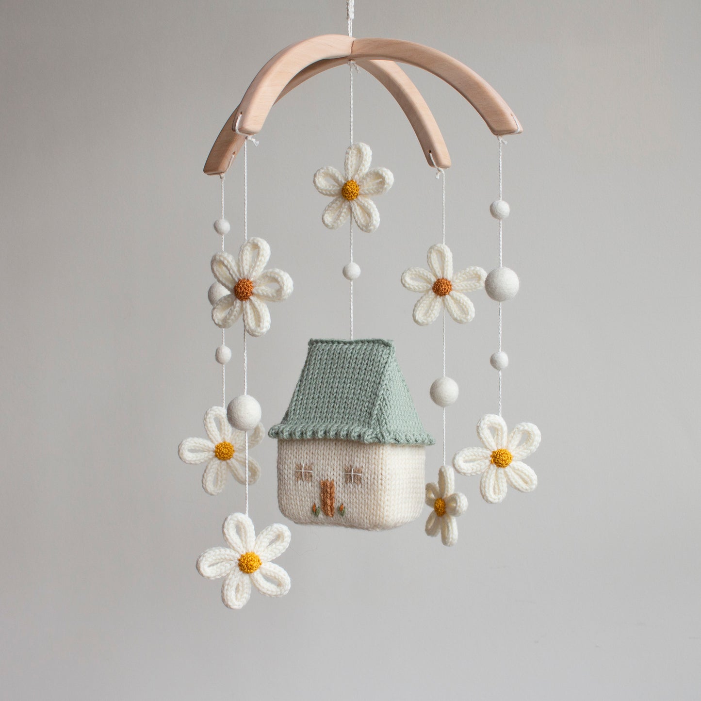 Baby mobile Daisy Cottage - Sage Green Nursery Decor - Floral Fairytale cot mobile - Cottagecore knitted crib mobile