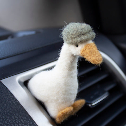 Flat Cap Goose Car Vent Clip