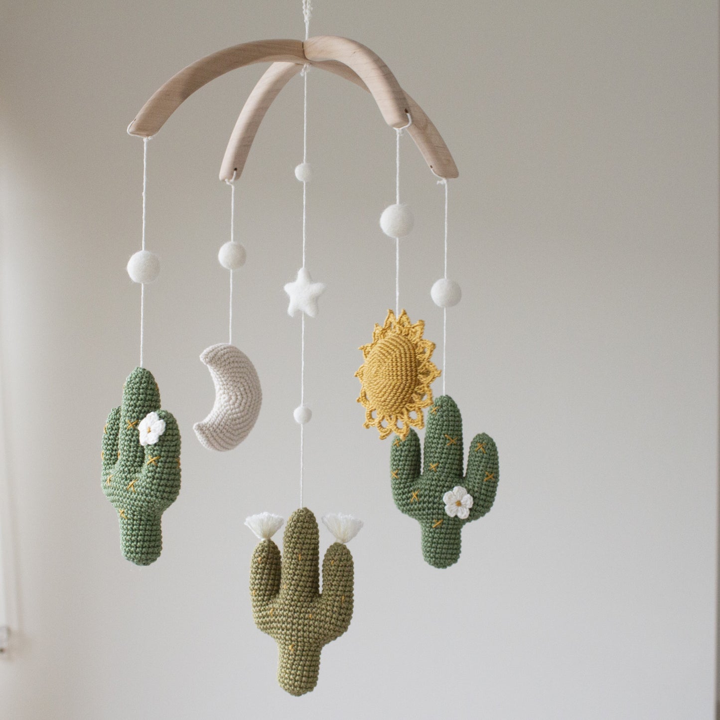 Cactuses baby mobile - Desert nursery decor