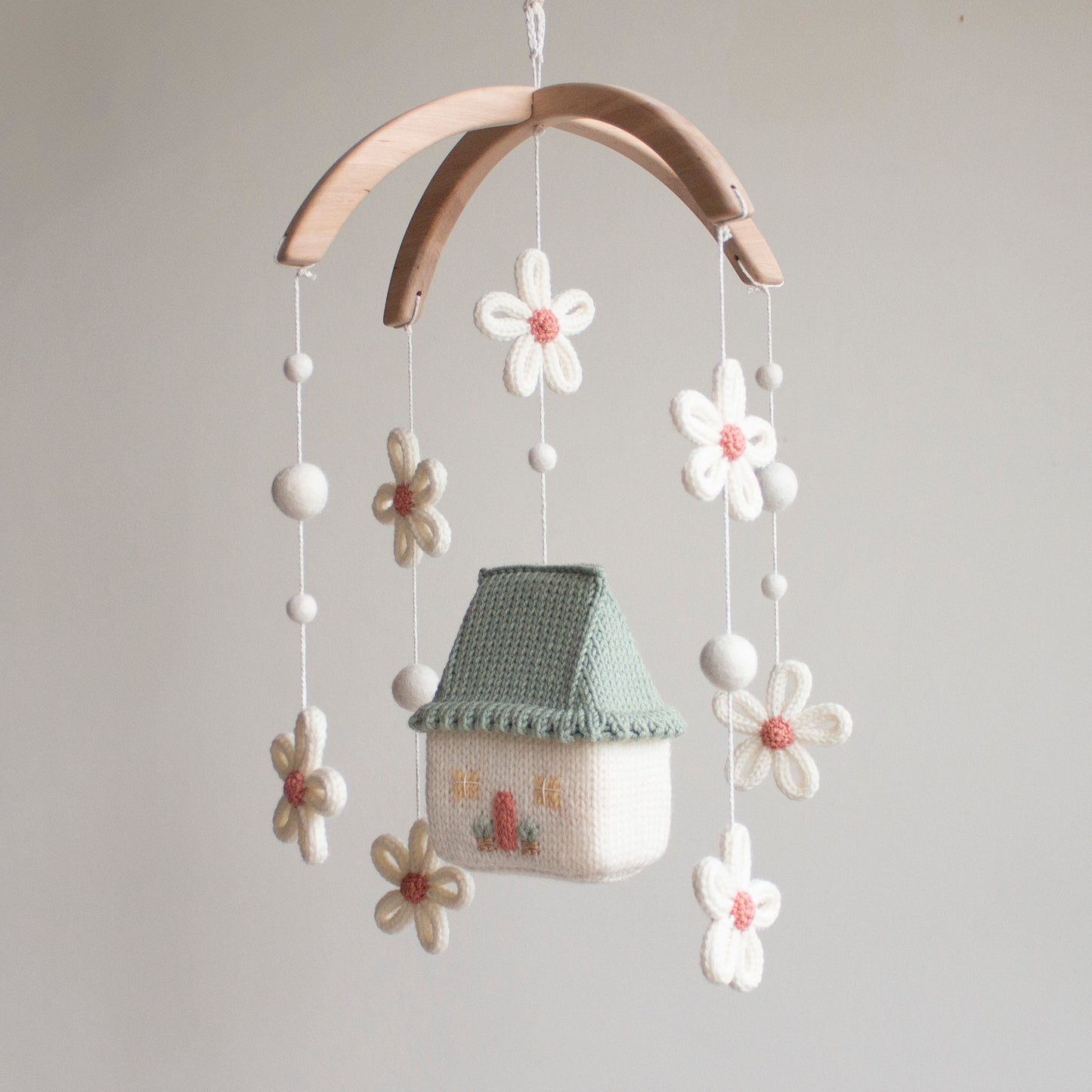 Baby mobile Daisy Cottage - Sage Green & Pink Nursery Decor - Floral Fairytale cot mobile - Cottagecore knitted crib mobile