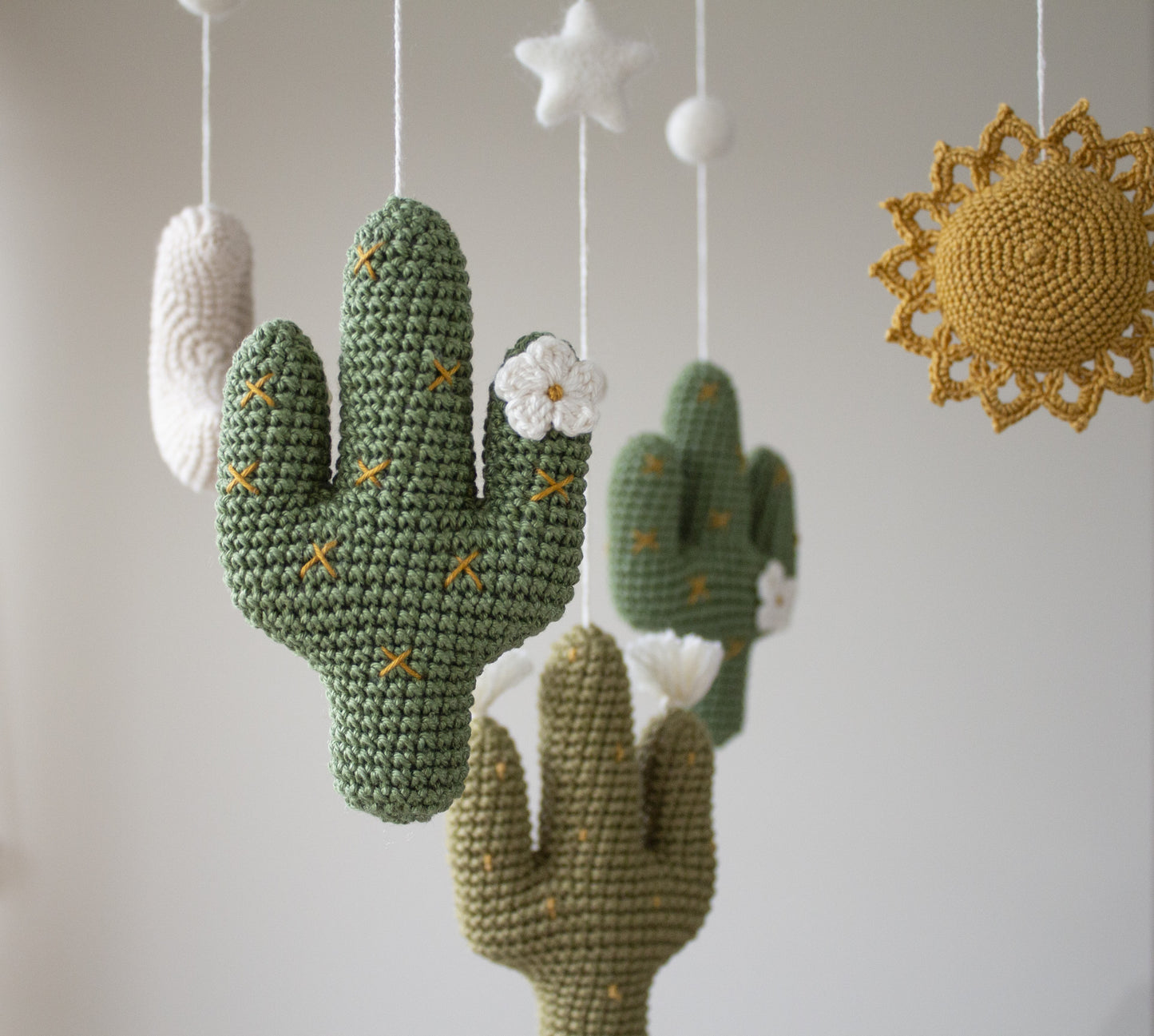 Cactuses baby mobile - Desert nursery decor