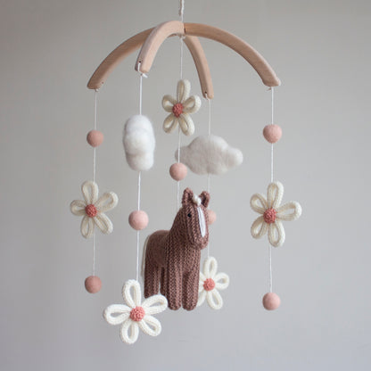 Floral horse baby mobile - Boho farm nursery decor - Cowgirl crib mobile - Pony & Daisies cot mobile