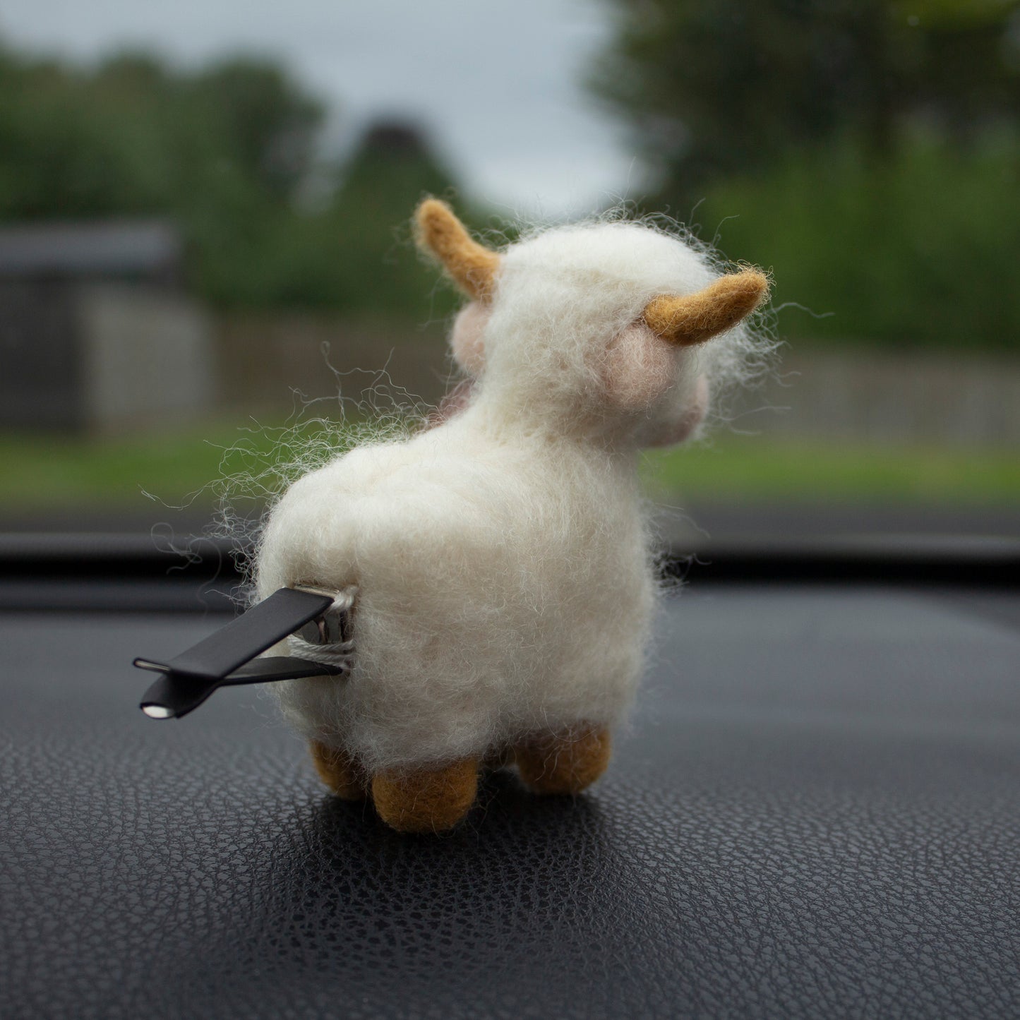 Highland cow Car Vent Clip