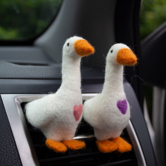 Heart Goose Car Vent Clip