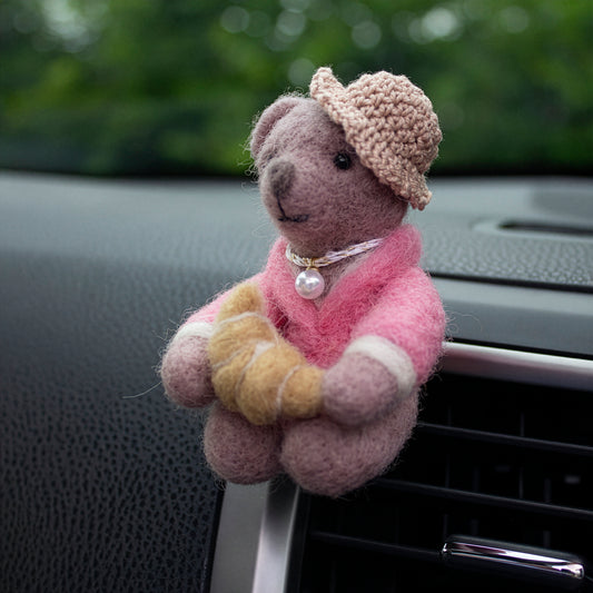 Croissant Bear Car Vent Clip