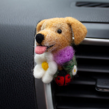 Golden Retriever Car Vent Clip
