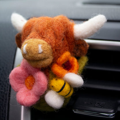 Highland Cow Car Vent Clip with wildflowers & bee in honey rust colors