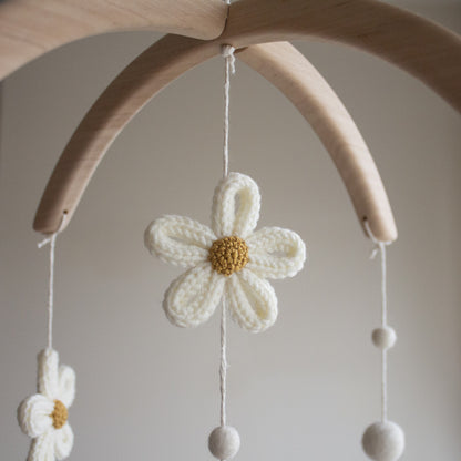 Daisy cottage baby mobile - Floral cottagecore nursery decor