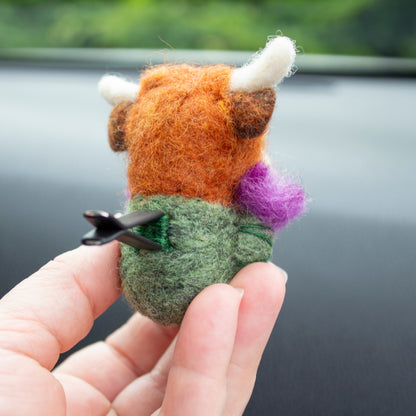 Highland Cow & Thistle Car Vent Clip