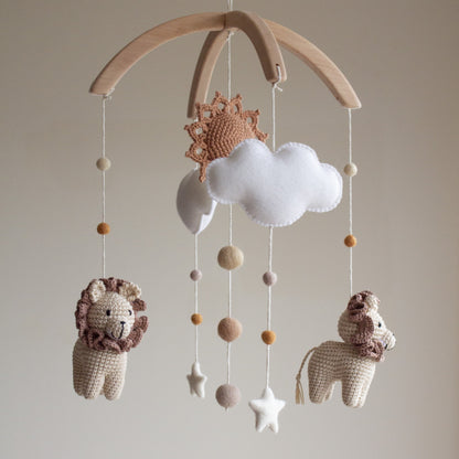 Baby mobile Savannah Lions - Safari nursery decor