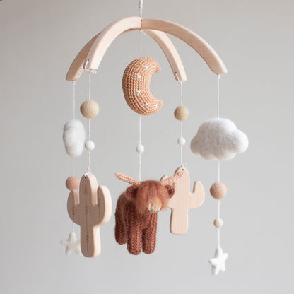 Baby mobile Longhorn cow & wooden cactus: Boho western nursery decor