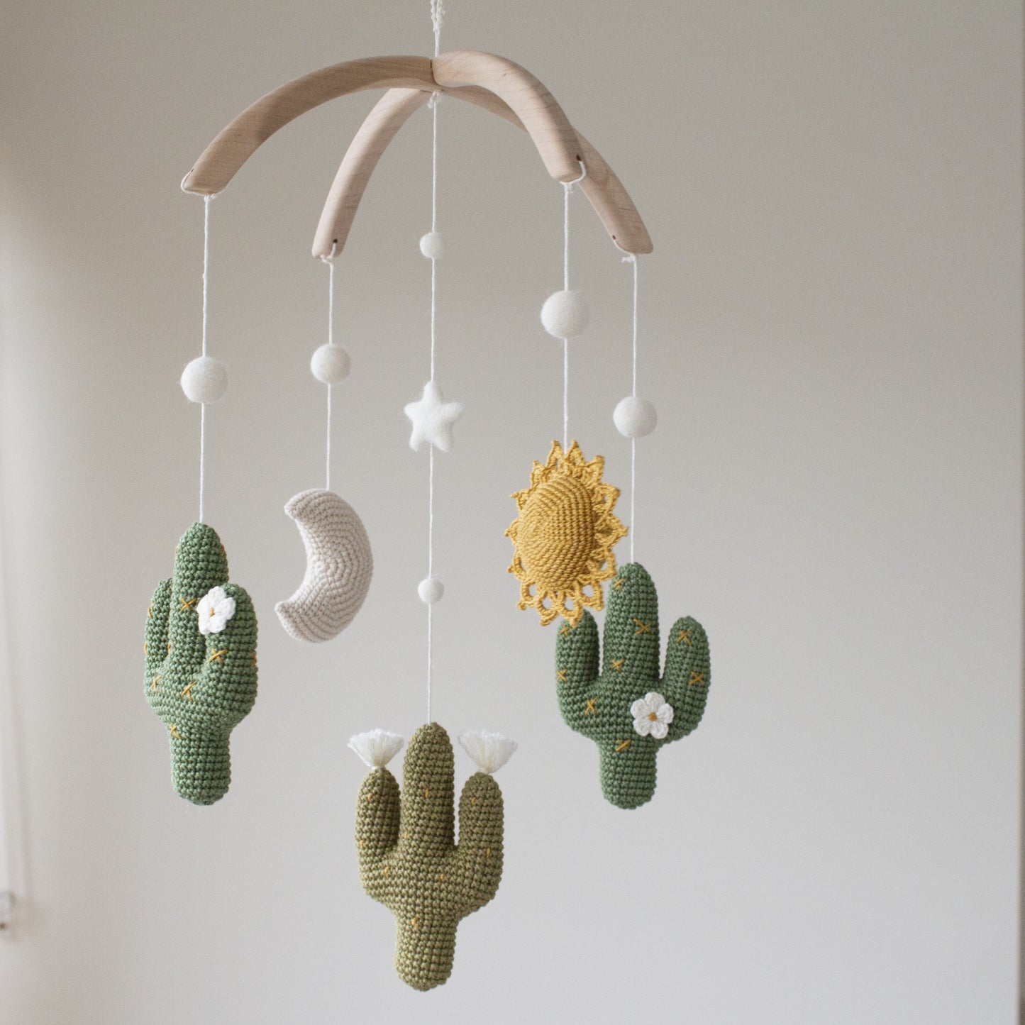 Green cactuses mobile