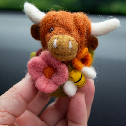 Highland Cow Car Vent Clip with wildflowers & bee in honey rust colors